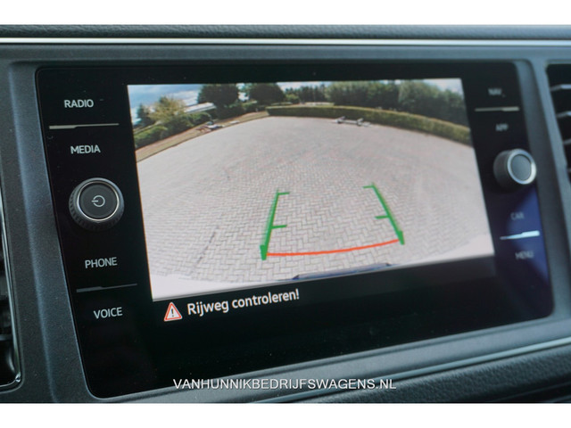 Volkswagen Crafter 35 177PK L3H3 AUT BPM VRIJ!! Airco, Navi, Camera, Gev. Stoel, Alarm, LED!! NR. 937