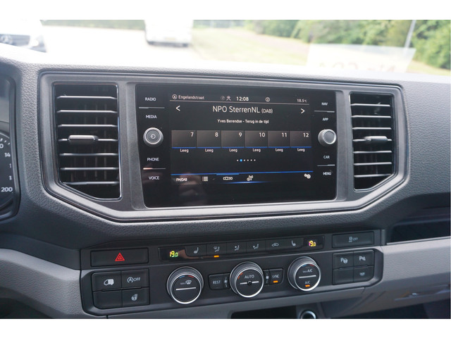 Volkswagen Crafter 35 177PK L3H3 AUT BPM VRIJ!! Navi, Cam, ACC, LED!! NR. 233