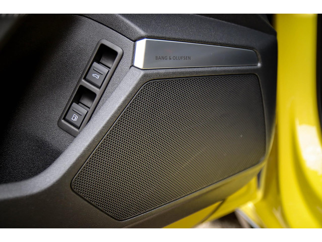 Audi A3 Sportback 40 TFSI e PHEV S Edition S-line 204pk S-Tronic! Panoramadak|Virtual Cockpit|Kuipstoelen elektrisch|Matrix|Black