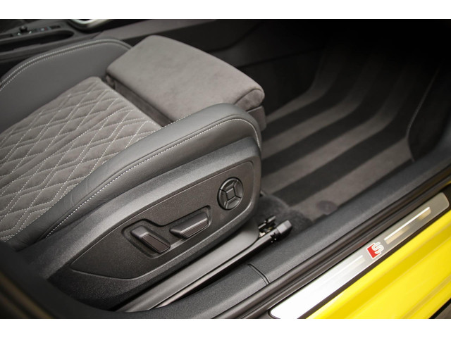 Audi A3 Sportback 40 TFSI e PHEV S Edition S-line 204pk S-Tronic! Panoramadak|Virtual Cockpit|Kuipstoelen elektrisch|Matrix|Black