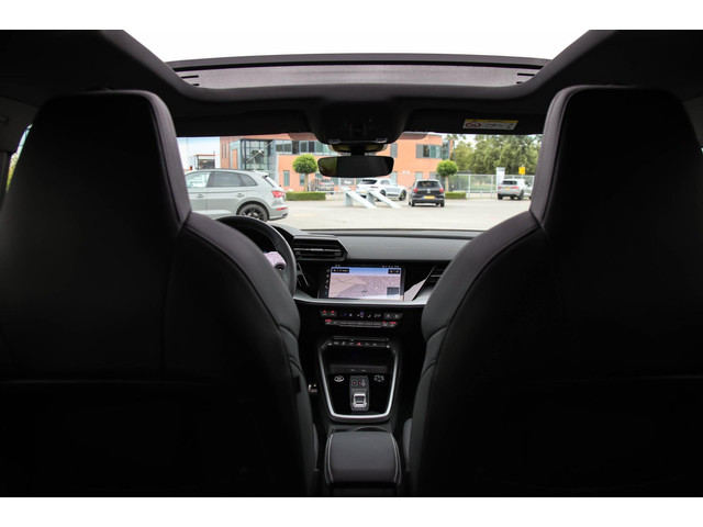 Audi A3 Sportback 40 TFSI e PHEV S Edition S-line 204pk S-Tronic! Panoramadak|Virtual Cockpit|Kuipstoelen elektrisch|Matrix|Black