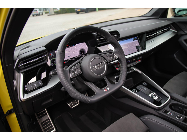 Audi A3 Sportback 40 TFSI e PHEV S Edition S-line 204pk S-Tronic! Panoramadak|Virtual Cockpit|Kuipstoelen elektrisch|Matrix|Black