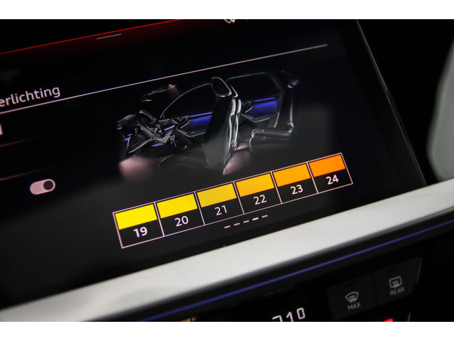 Audi A3 Sportback 40 TFSI e PHEV S Edition S-line 204pk S-Tronic! Panoramadak|Virtual Cockpit|Kuipstoelen elektrisch|Matrix|Black