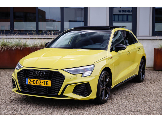 audi-a3-sportback-40-tfsi-e-phev-s-edition-s-line-204pk-s-tronic--panoramadak-virtual-cockpit-kuipstoelen-elektrisch-matrix-black