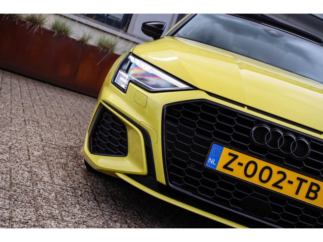 Audi A3 Sportback 40 TFSI e PHEV S Edition S-line 204pk S-Tronic! Panoramadak|Virtual Cockpit|Kuipstoelen elektrisch|Matrix|Black
