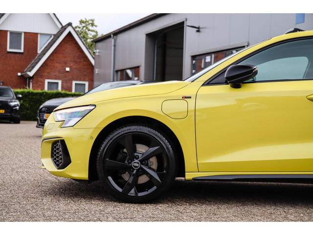 Audi A3 Sportback 40 TFSI e PHEV S Edition S-line 204pk S-Tronic! Panoramadak|Virtual Cockpit|Kuipstoelen elektrisch|Matrix|Black