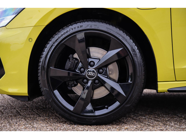 Audi A3 Sportback 40 TFSI e PHEV S Edition S-line 204pk S-Tronic! Panoramadak|Virtual Cockpit|Kuipstoelen elektrisch|Matrix|Black