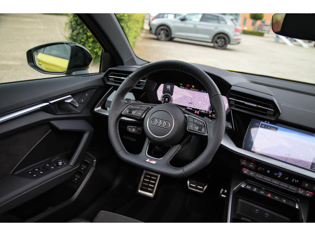 Audi A3 Sportback 40 TFSI e PHEV S Edition S-line 204pk S-Tronic! Panoramadak|Virtual Cockpit|Kuipstoelen elektrisch|Matrix|Black