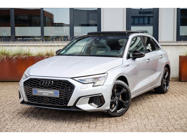 audi-a3-sportback-40-tfsi-e-phev-advanced-s-edition-s-line-204pk-s-tronic-panoramadak-virtual-cockpit-kuipstoelen-led-matrix-black