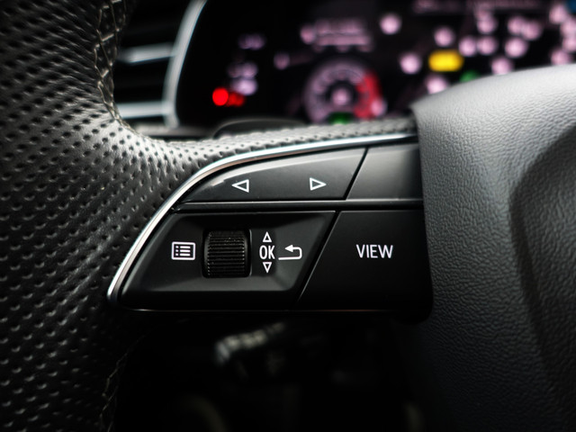 Audi Q8 55 TFSI e Quattro S Competition Aut- Panoramadak, Design Leder, Bang Olufsen, Head Up, Sfeerverlichting, Memory, CarPlay