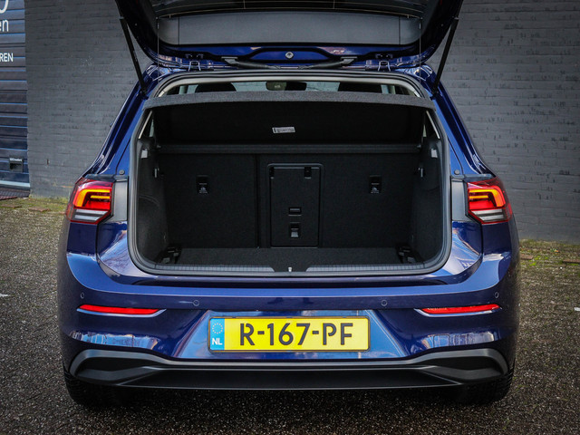 Volkswagen Golf 1.5 eTSI Life Business Nu 24.950,- !