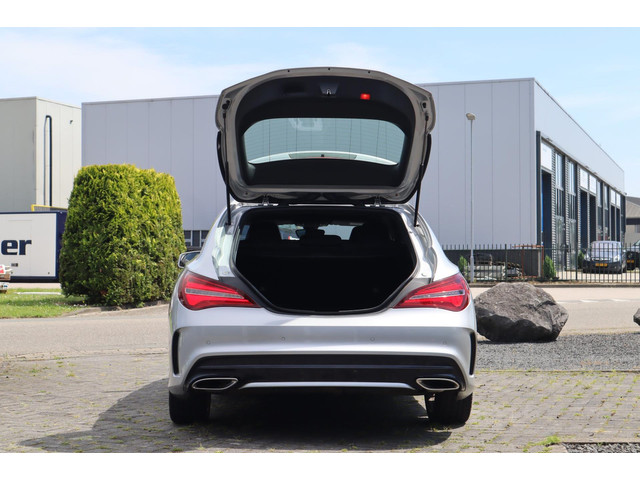 Mercedes-Benz CLA Shooting Brake 200d AMG Airco, Trekhaak, Camera, Stoelverwarming
