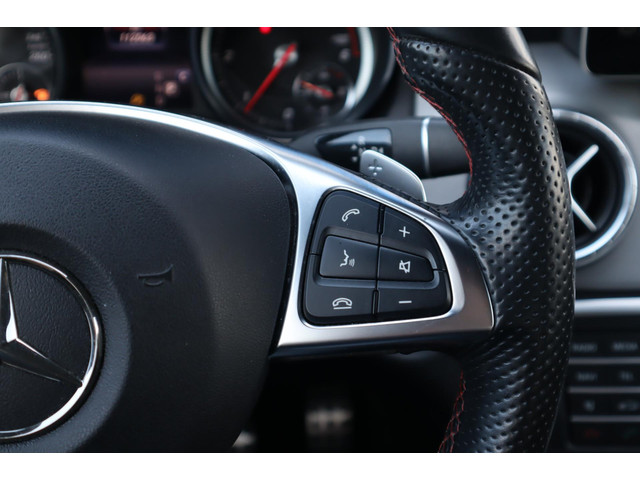 Mercedes-Benz CLA Shooting Brake 200d AMG Airco, Trekhaak, Camera, Stoelverwarming