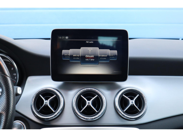 Mercedes-Benz CLA Shooting Brake 200d AMG Airco, Trekhaak, Camera, Stoelverwarming
