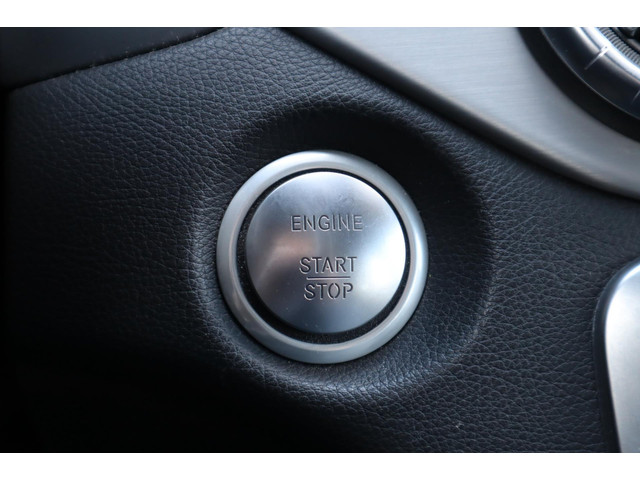 Mercedes-Benz CLA Shooting Brake 200d AMG Airco, Trekhaak, Camera, Stoelverwarming