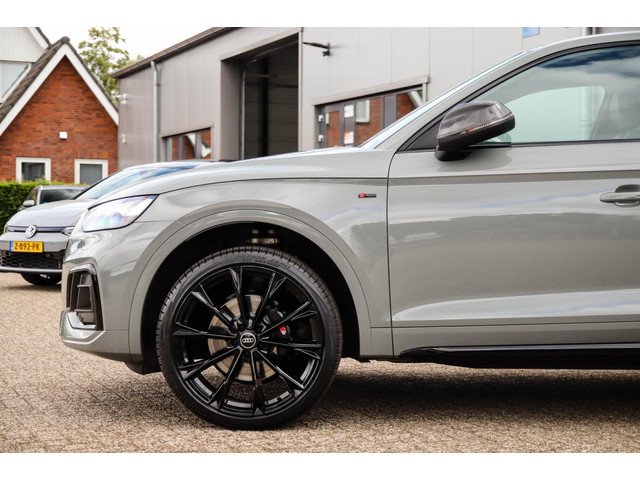 Audi Q5 Sportback 50 TFSIe Quattro Competition S Edition S-Line 299pk Automaat|1e Eig|DLR|NIEUW MODEL|Virtual Cockpit|B&O|Black|22