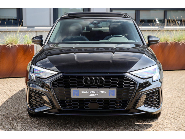 Audi A3 Sportback 40 TFSI e PHEV S Edition S-line 204pk S-Tronic! 1e|Panoramadak|Virtual Cockpit|Leder elektrisch|LED Matrix|Black