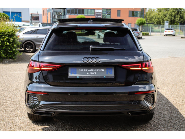 Audi A3 Sportback 40 TFSI e PHEV S Edition S-line 204pk S-Tronic! 1e|Panoramadak|Virtual Cockpit|Leder elektrisch|LED Matrix|Black