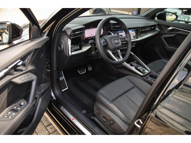 Audi A3 Sportback 40 TFSI e PHEV S Edition S-line 204pk S-Tronic! 1e|Panoramadak|Virtual Cockpit|Leder elektrisch|LED Matrix|Black