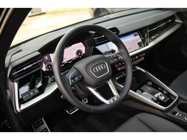 Audi A3 Sportback 40 TFSI e PHEV S Edition S-line 204pk S-Tronic! 1e|Panoramadak|Virtual Cockpit|Leder elektrisch|LED Matrix|Black