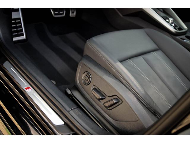 Audi A3 Sportback 40 TFSI e PHEV S Edition S-line 204pk S-Tronic! 1e|Panoramadak|Virtual Cockpit|Leder elektrisch|LED Matrix|Black