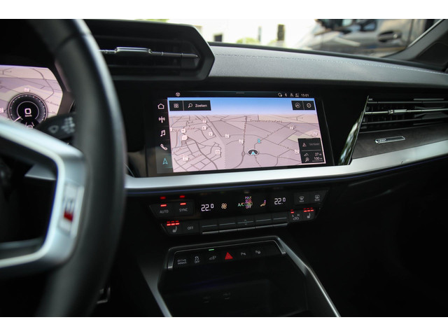 Audi A3 Sportback 40 TFSI e PHEV S Edition S-line 204pk S-Tronic! 1e|Panoramadak|Virtual Cockpit|Leder elektrisch|LED Matrix|Black