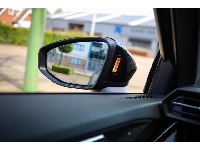 Audi A3 Sportback 40 TFSI e PHEV S Edition S-line 204pk S-Tronic! 1e|Panoramadak|Virtual Cockpit|Leder elektrisch|LED Matrix|Black