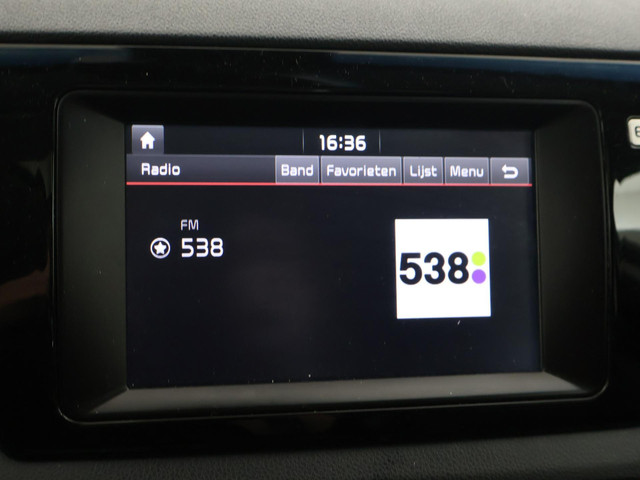 Kia Niro 1.6 GDi HYBRID EDITION *DEALER ONDERH.* + APPLE CARPLAY CAMERA TREKHAAK STOEL STUURWIELVERWARMING