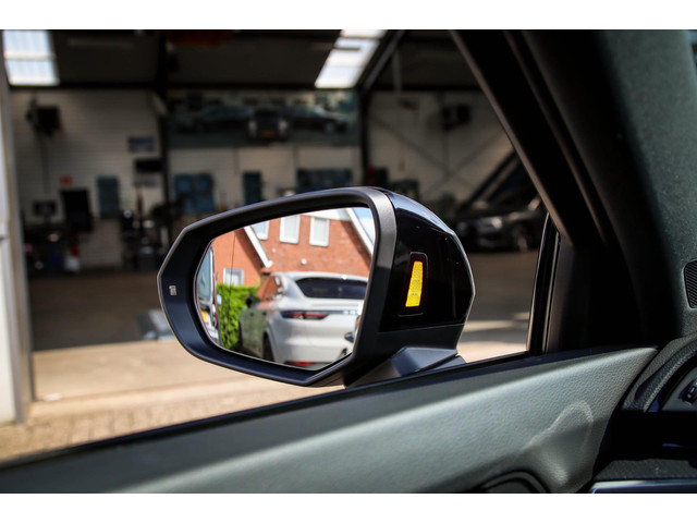 Audi Q3 Sportback 35 TFSI 1.5TFSI S Line Pro Line S 150pk S-Tronic! Panoramadak|Virtual Cockpit|LED Matrix|Leder|CarPlay|Black|20