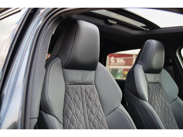 Audi A3 Sportback 40 TFSI e PHEV S Edition S-line 204pk S-Tronic! 1e|DLR|Panoramadak|Virtual Cockpit|Kuipstoelen|LED Matrix|Black
