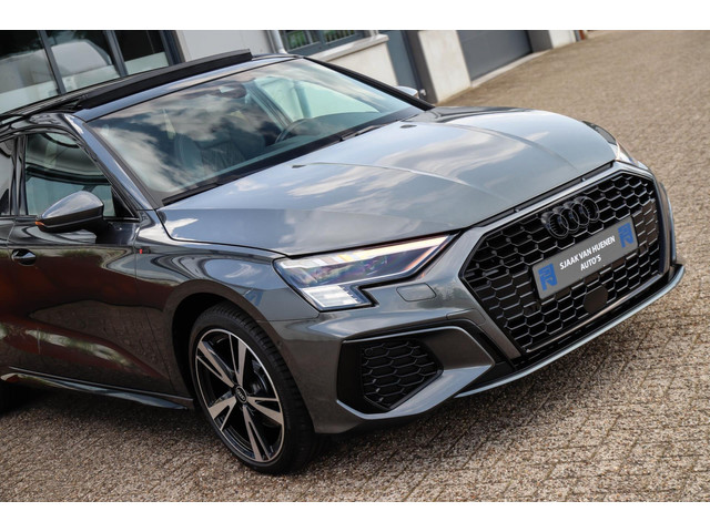 Audi A3 Sportback 40 TFSI e PHEV S Edition S-line 204pk S-Tronic! 1e|DLR|Panoramadak|Virtual Cockpit|Kuipstoelen|LED Matrix|Black