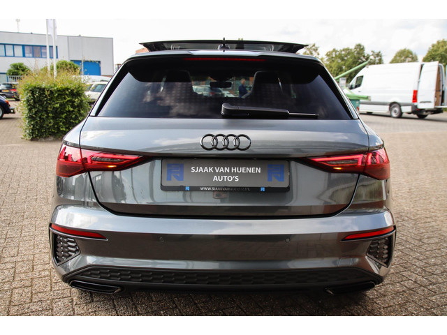 Audi A3 Sportback 40 TFSI e PHEV S Edition S-line 204pk S-Tronic! 1e|DLR|Panoramadak|Virtual Cockpit|Kuipstoelen|LED Matrix|Black