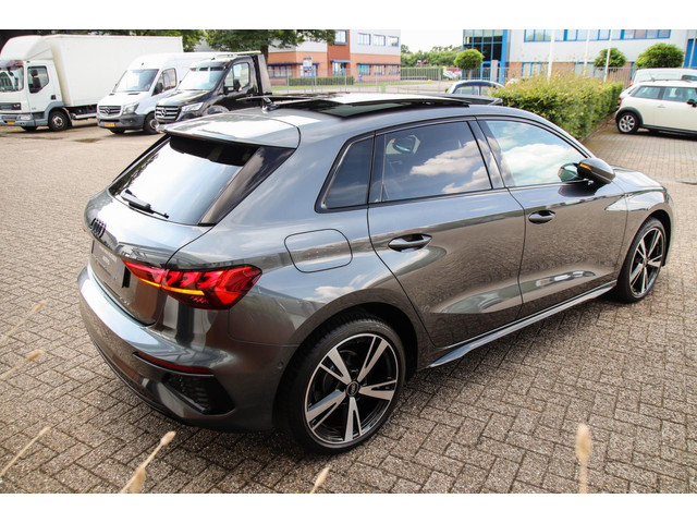 Audi A3 Sportback 40 TFSI e PHEV S Edition S-line 204pk S-Tronic! 1e|DLR|Panoramadak|Virtual Cockpit|Kuipstoelen|LED Matrix|Black