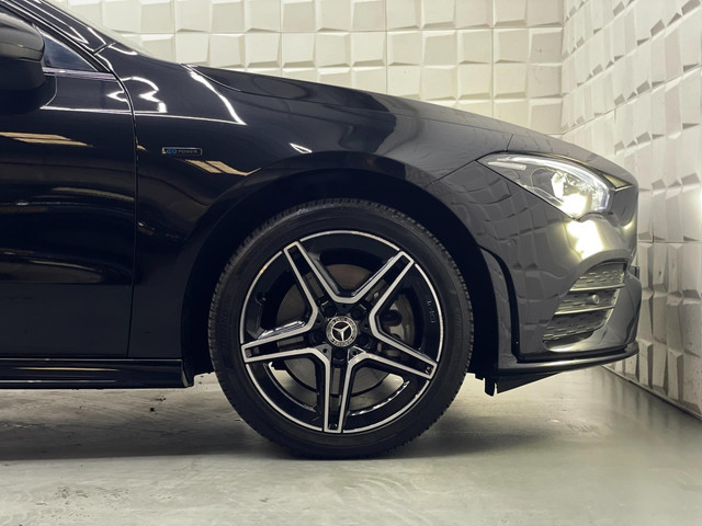 Mercedes-Benz CLA 250 e AMG NIGHT SFEER CAMERA