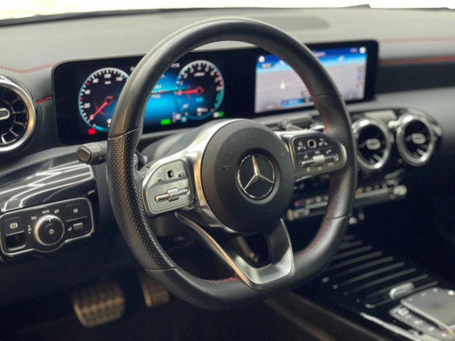 Mercedes-Benz CLA 250 e AMG NIGHT SFEER CAMERA