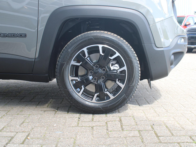 Jeep Renegade 4xe 240 Plug-in Hybrid Electric New Upland | Clima | Apple Carplay | Adapt. Cruise | Dakrails | Priv. Glass | LED | Navi | 17 |