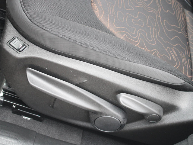 Jeep Renegade 4xe 240 Plug-in Hybrid Electric New Upland | Clima | Apple Carplay | Adapt. Cruise | Dakrails | Priv. Glass | LED | Navi | 17 |