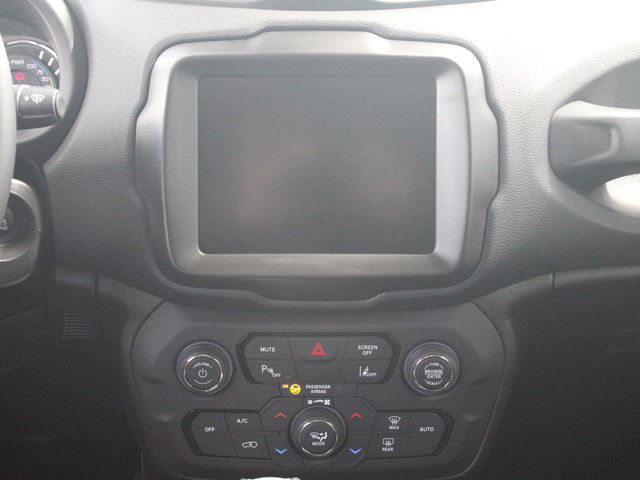 Jeep Renegade 4xe 240 Plug-in Hybrid Electric New Upland | Clima | Apple Carplay | Adapt. Cruise | Dakrails | Priv. Glass | LED | Navi | 17 |