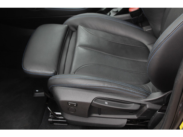 BMW 2 Serie Active Tourer 225xe M iPerformance High Executive - Cruise, Elek verw. voorstoelen, Airco, Navi, Pano!