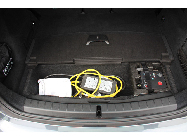 BMW 2 Serie Active Tourer 225xe M iPerformance High Executive - Cruise, Elek verw. voorstoelen, Airco, Navi, Pano!