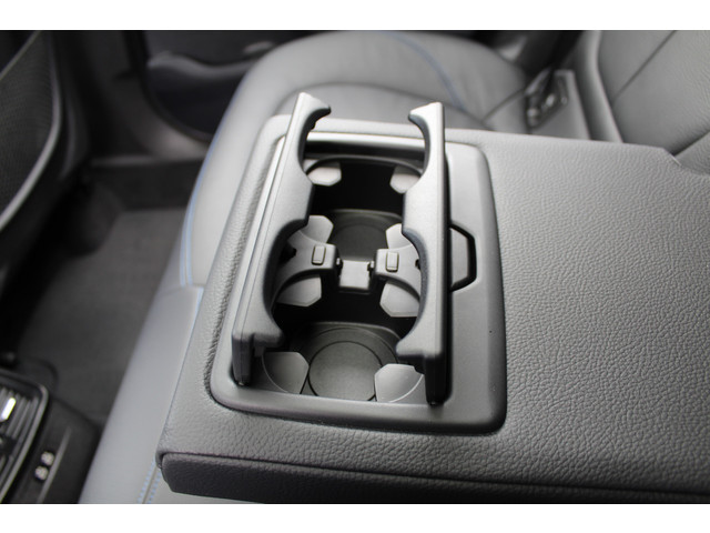 BMW 2 Serie Active Tourer 225xe M iPerformance High Executive - Cruise, Elek verw. voorstoelen, Airco, Navi, Pano!