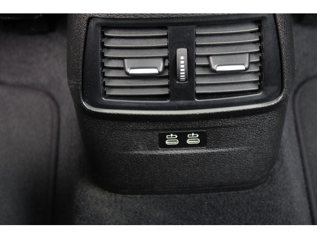 BMW 2 Serie Active Tourer 225xe M iPerformance High Executive - Cruise, Elek verw. voorstoelen, Airco, Navi, Pano!