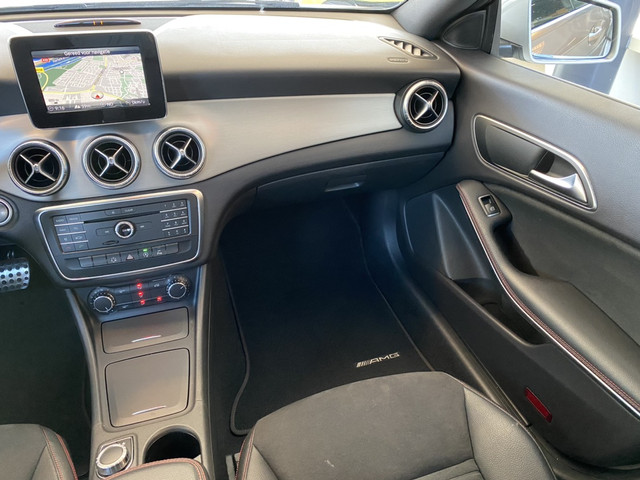 Mercedes-Benz CLA 180 Ambition,AMG Line,Automaat,Navigatie,Parkeerassistent,Trekhaak,Half Leder Alcantara,Climate&Cruisecontrol,Keyless Entry,Blue