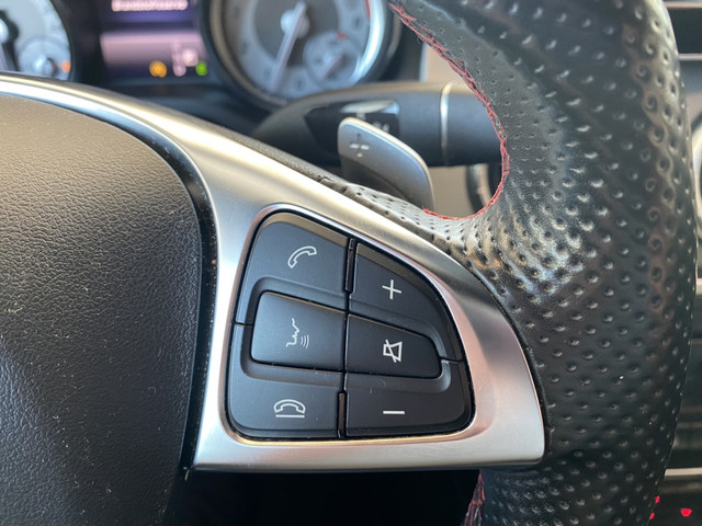 Mercedes-Benz CLA 180 Ambition,AMG Line,Automaat,Navigatie,Parkeerassistent,Trekhaak,Half Leder Alcantara,Climate&Cruisecontrol,Keyless Entry,Blue