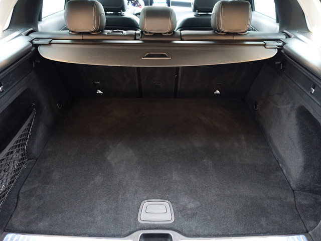 Mercedes-Benz GLC 220 d 4MATIC AMG Premium Plus Aut- Panoramadak, 360 Camera, Sfeerverlichting, Ada Cruise, Elek Trekhaak, Leder Sport Interieur
