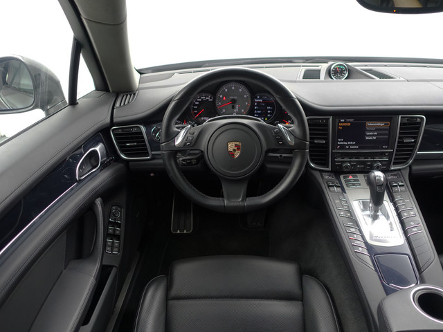 Porsche Panamera 3.0 4S Executive- Sport Chrono, Schuifdak, Soft Close, Stoelventilatie, Bose Audio, 360 Camera
