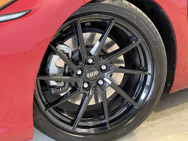 Lexus ES 300h Business Line | Luxueuze uitvoering | LM Velgen 19 | Elektrisch Glazen Panoramadak | Voorstoelen Stuurwiel Verwarmd |