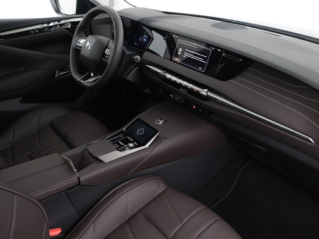 DS DS 4 E-Tense Antoine de St. Exupéry | Rijklaar | Special Collection | Adaptieve cruise control | Schuifdak | Pack Easy Access |