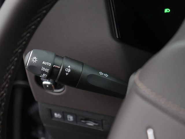 DS DS 4 E-Tense Antoine de St. Exupéry | Rijklaar | Special Collection | Adaptieve cruise control | Schuifdak | Pack Easy Access |