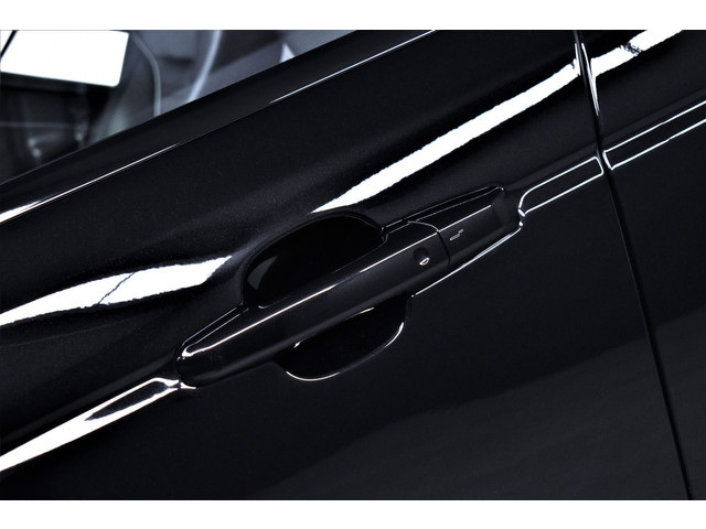 Land Rover Range Rover Sport 5.0 V8 Supercharged SVR 551pk Pano Carplay Xenon Led Keyless Schaalstoelen Cameras Luchtvering Lmv22''